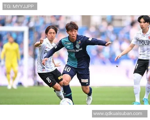 水户蜀葵与福冈黄的精彩对决揭示了日本职业足球的激烈竞争与魅力 水户蜀葵与福冈黄的精彩对决揭示了日本职业足球的激烈竞争与魅力