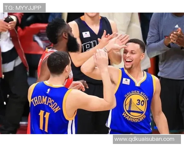 库里三分大赛决赛狂轰20球创历史纪录再展神射手风采